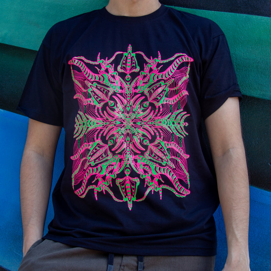 Camisa Manga Curta Preta Alucinarium