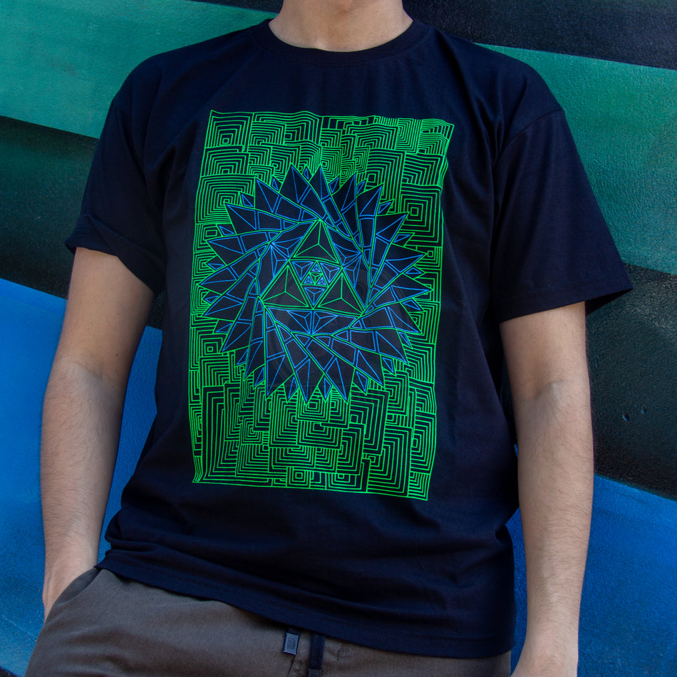 Camisa Manga Curta Preta Alucinarium